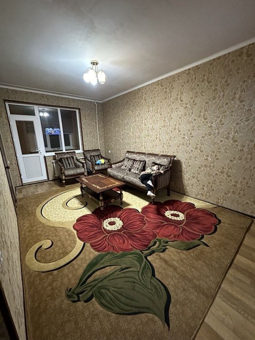 Продаётся 3-комнатная квартира! Массив Ялангач 
 М