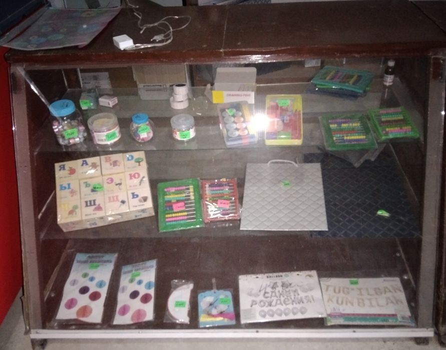 Полки, принтер черный-, белый и цветной принтер резка для фото, ламина