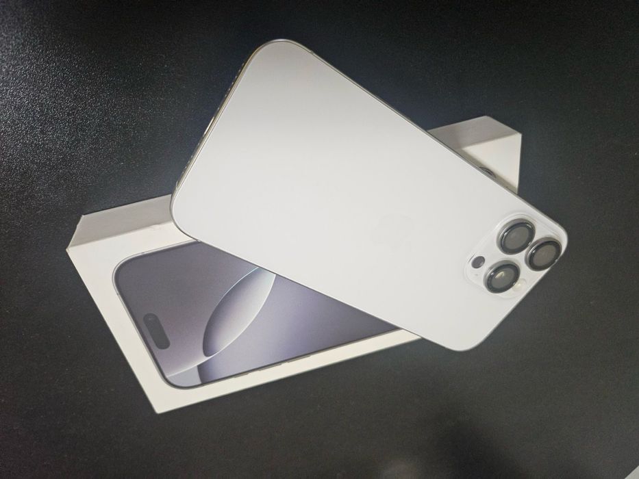 iPhone 16 Pro Max 512GB - Отличен