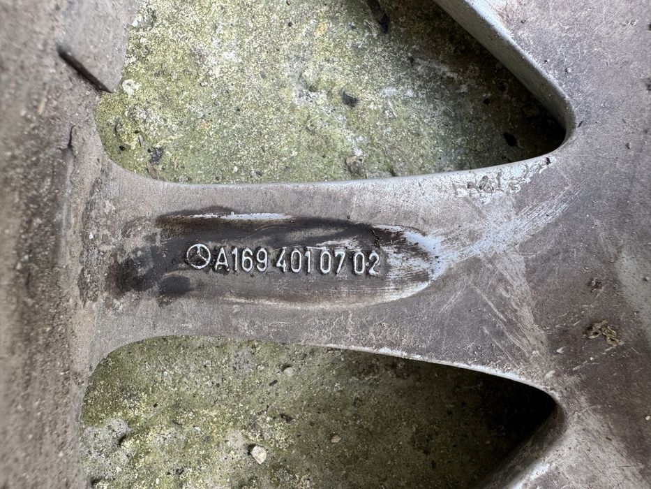 4 бр оригинални джанти 5х112  Mercedes 17ки с гуми подарък 215/45/17