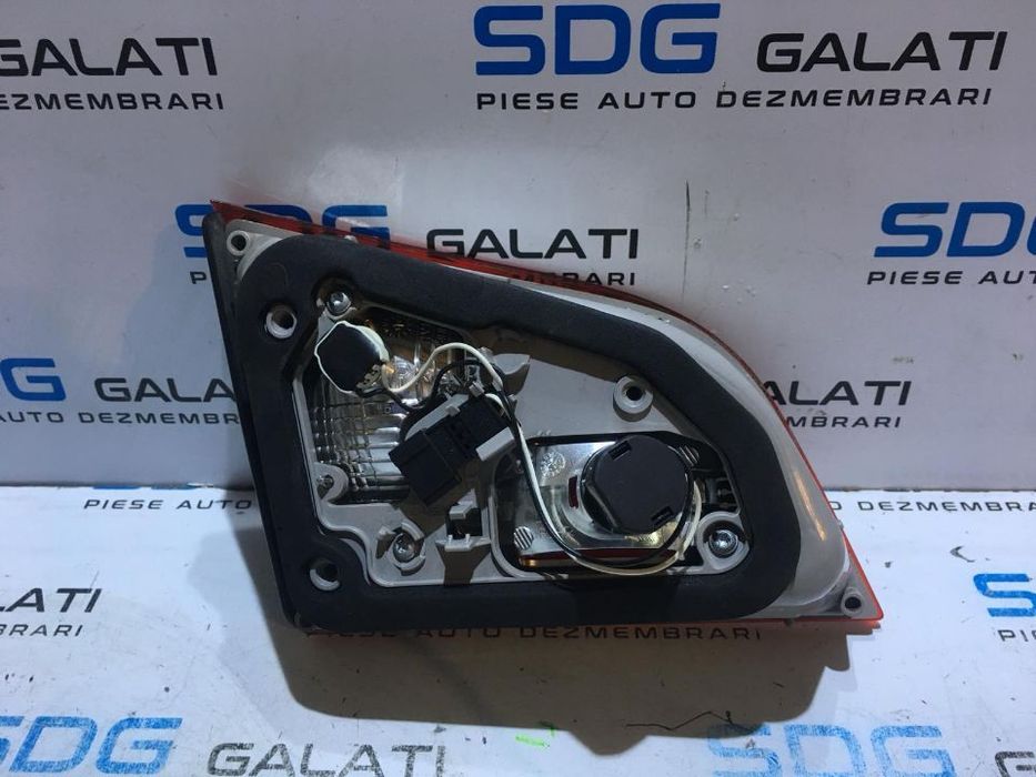 Tripla / Lampa / Stop Dreapta Hayon Opel Astra J Break / Combi 2009 - 2015 COD : 13282249