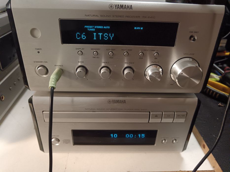 Receiver Yamaha RX-E410 și CDX-E 410