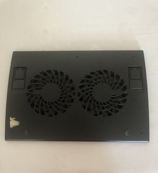 охлаждающая подставка для ноутбука