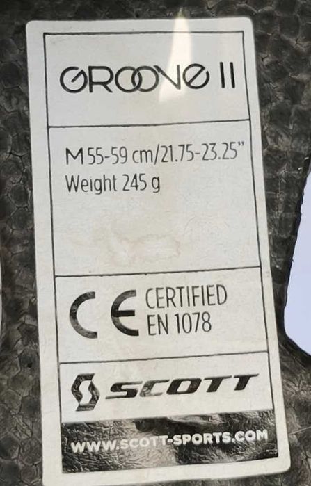 Продавам каска за велосипед SCOTT GROOVE II white-mat размер М