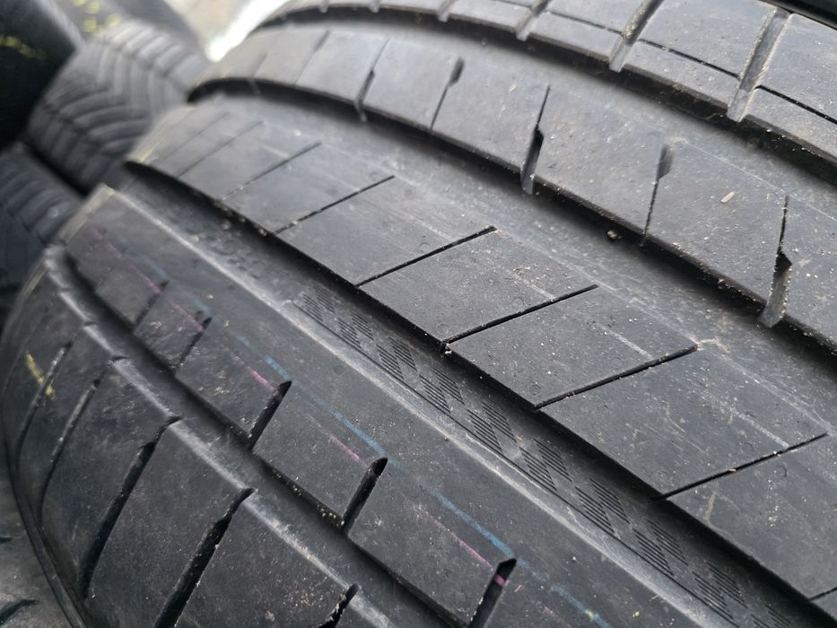 4бр Като нови летни гуми 255 35 19 - Kumho DOT 2024