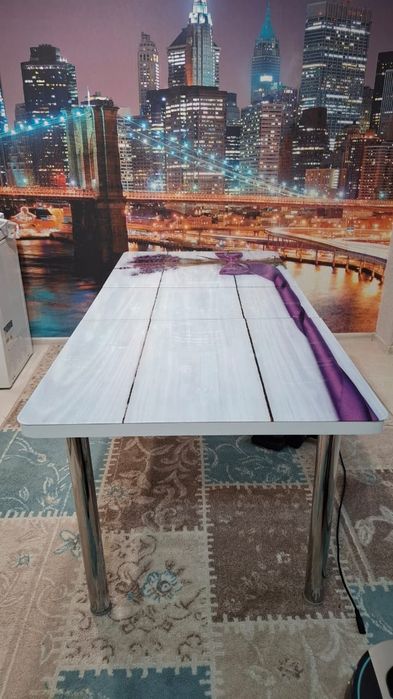 Стол стулья жағдайы жақсы