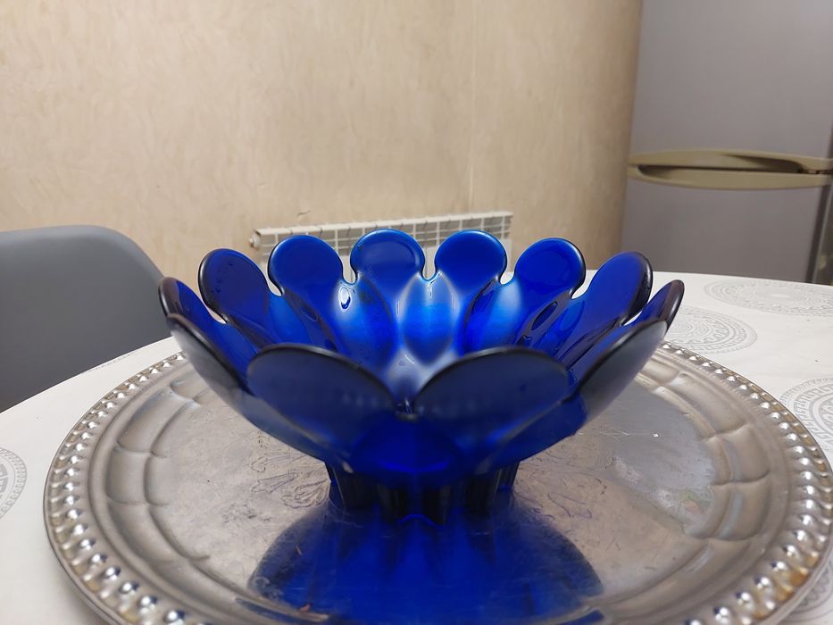 Продам вазу для салата, конфет, печенья