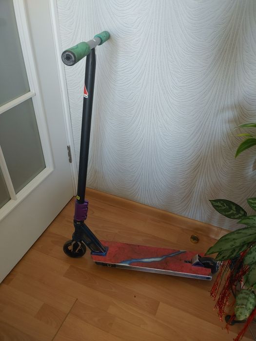 Самокат трюковой кастом