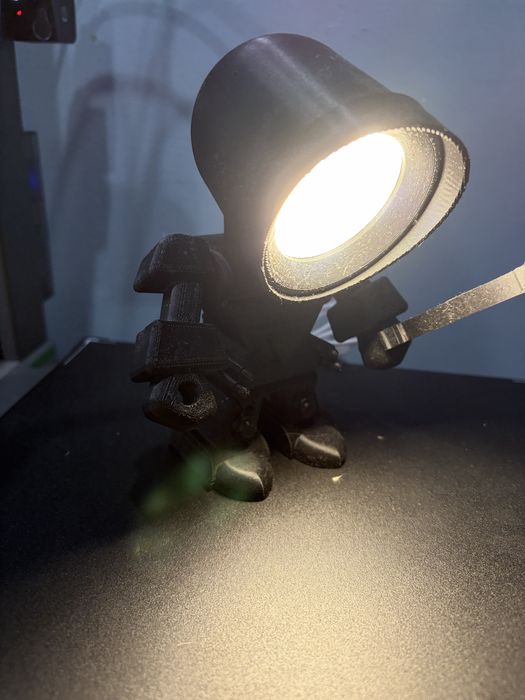 3D принтирана лампа „Фигурка”