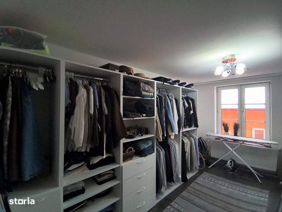 Apartament De Vanzare In Siret – 4 Camere | Etaj 1