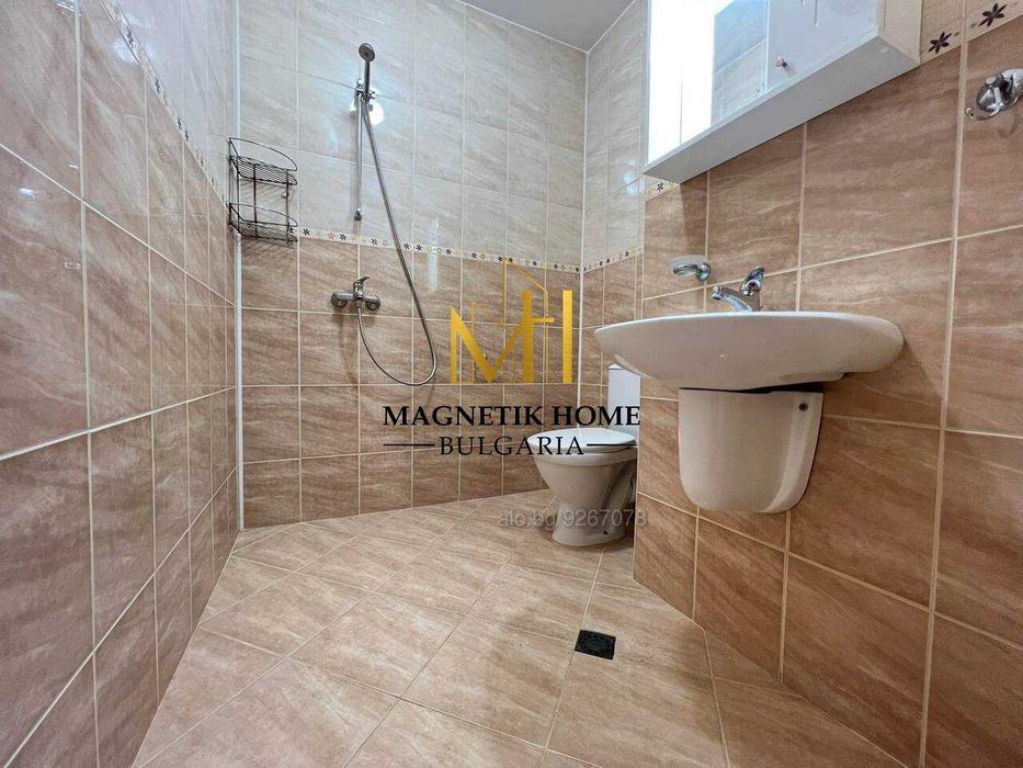 Дава се под наем Двустаен апартамент в Бургас, Зорница - 71 кв.м за 408 € - Снимка #11