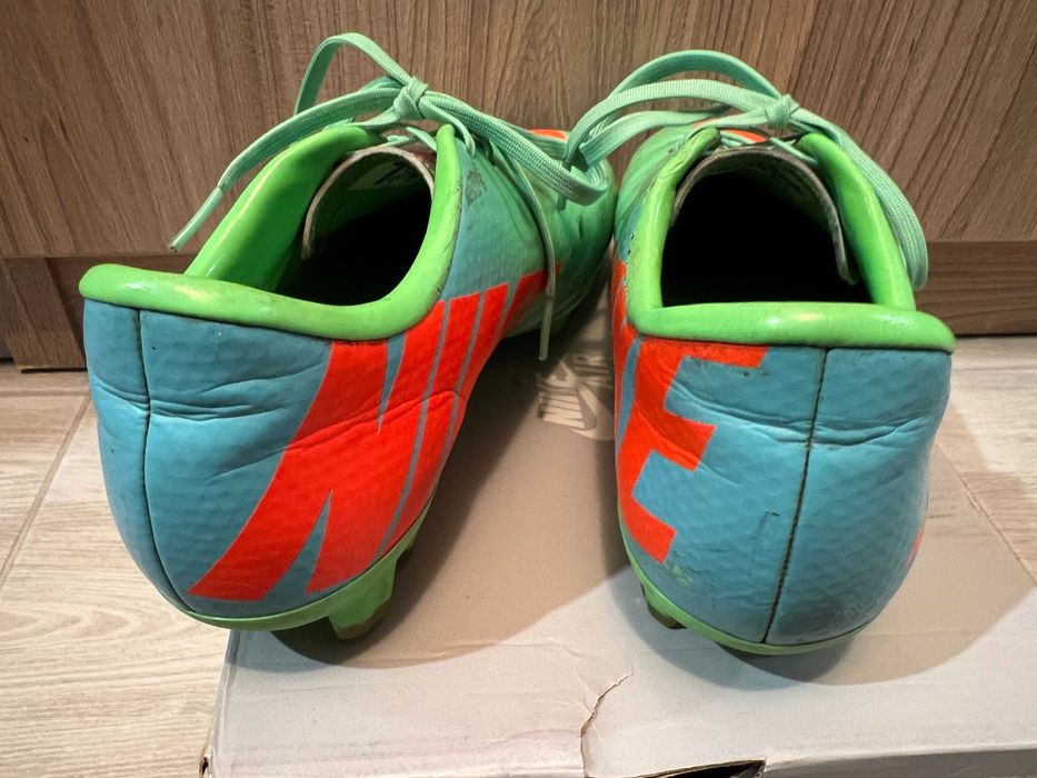 nke mercurial VICTORY IV бутонки ,калеври, футболни обувки номер 40,5