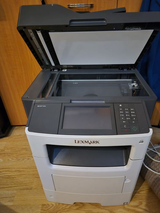 Lexmark MX611de – imprimantă laser multifuncțională