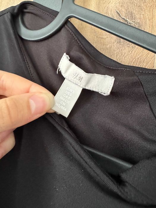 Потници на H&M, S номер, по 3 евро