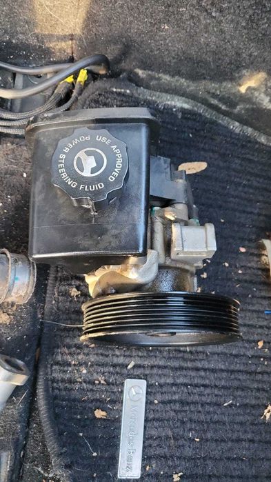 Pompa Servo Mercedes C180