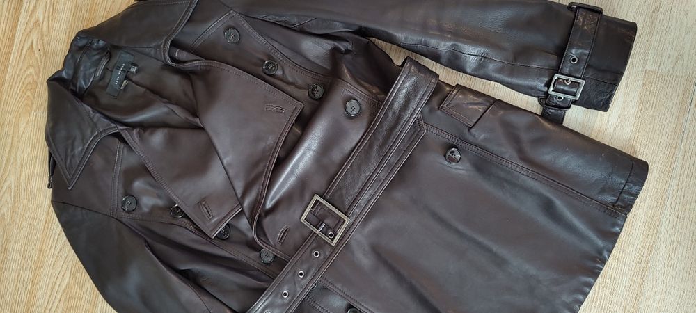 Geaca din piele marca Zara, L