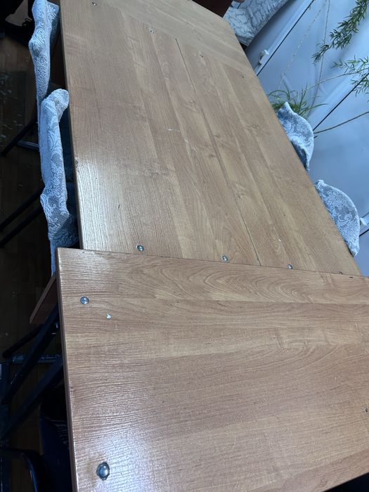 Продам парты со стульями