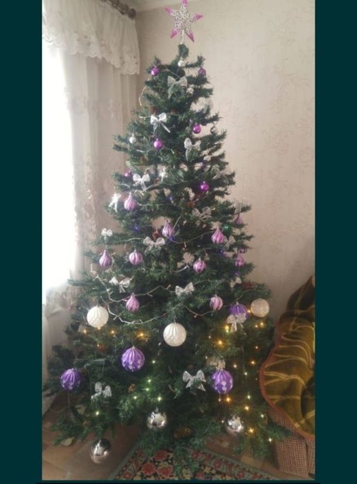 Ёлка в хорошем состоянии, 22.000 тг
Высота 1.80 см