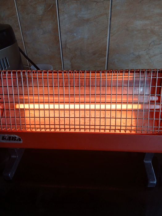 Ел.печка с два нагреватела работещи