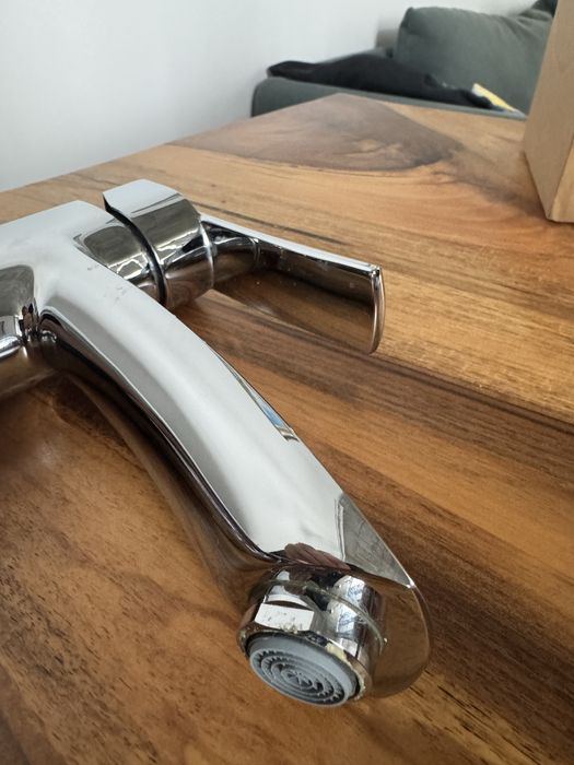 Baterie stativ lavoar inalt Ferro