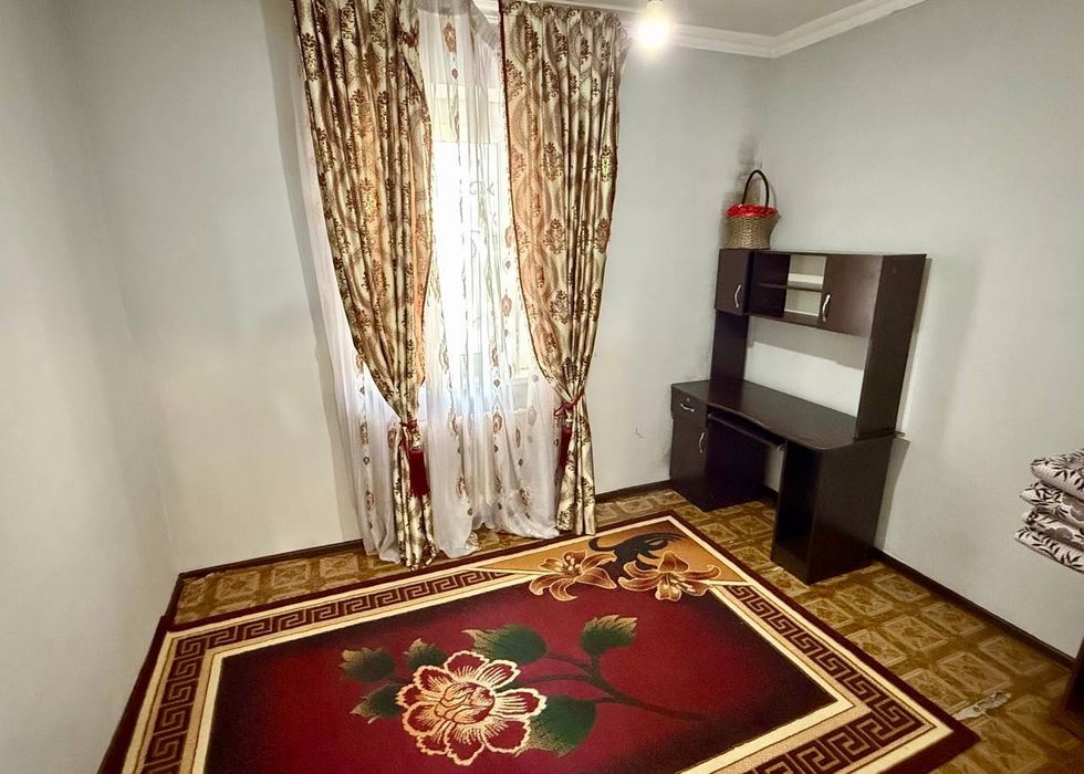 Sergeli (Do'stlik 2) da 3 xonali (3/7/9) kvartira sotiladi