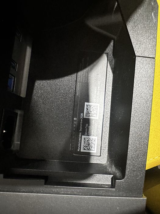 Alienware 25” геймърски монитор – 3 бр., без стойки