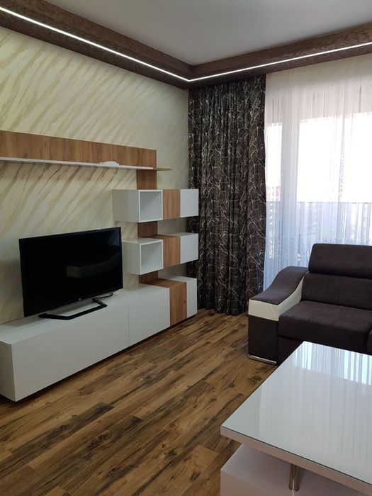 Дава се под наем Двустаен апартамент в Пловдив, Христо Смирненски - 65 кв.м за 700 € - Снимка #1