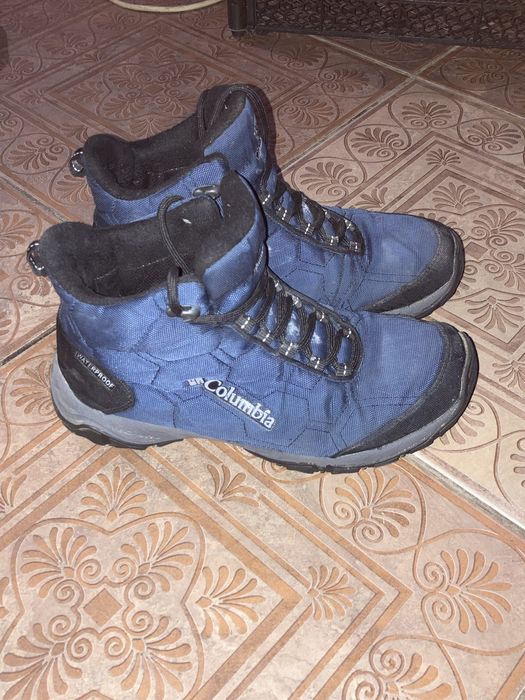 Отдам всю обувь за 6000 тг