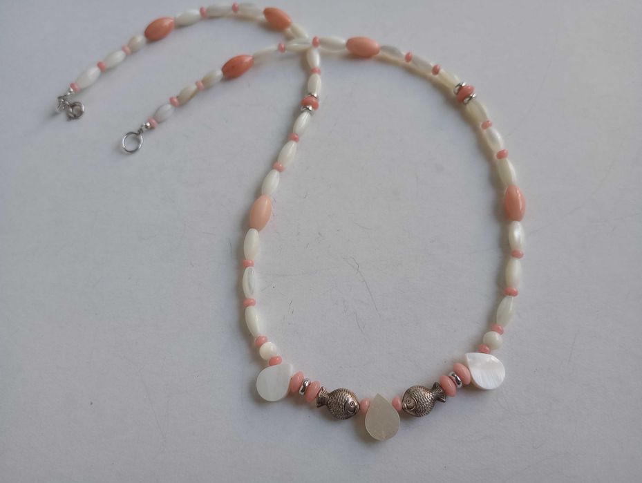 colier argint,coral si sidef natural.fin,delicat