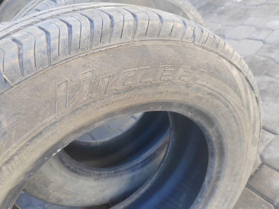 Продам баллоны радиус 15