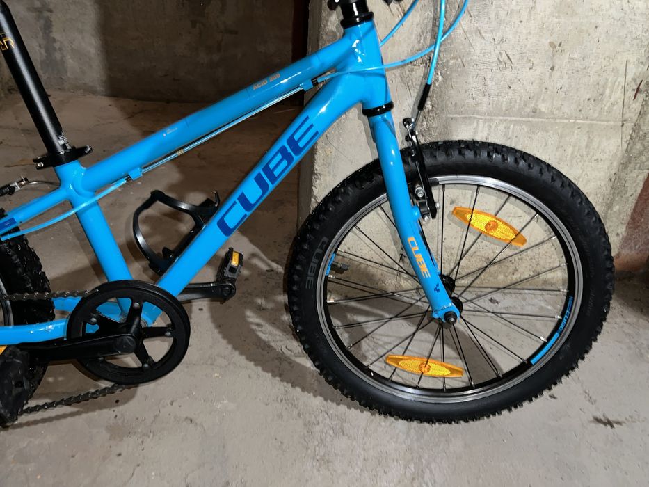Vânzare bicicleta CUBE culoare Blue, star foarte buna