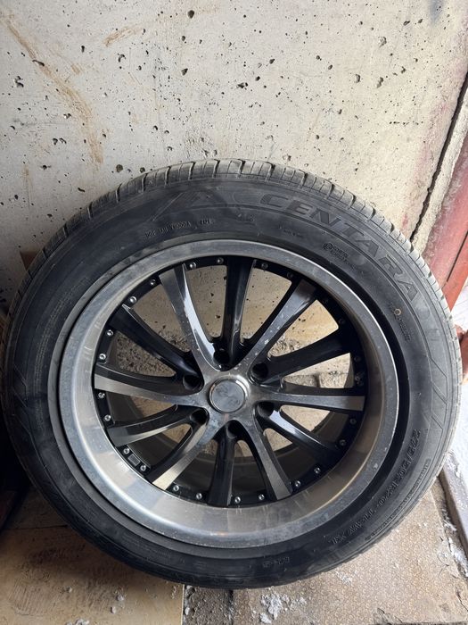 Продам диски с летней резиной R20