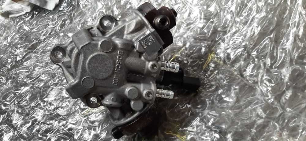 Помпа високо налягане ГНП  AUDI 3.0 TDI 313кс CGQB