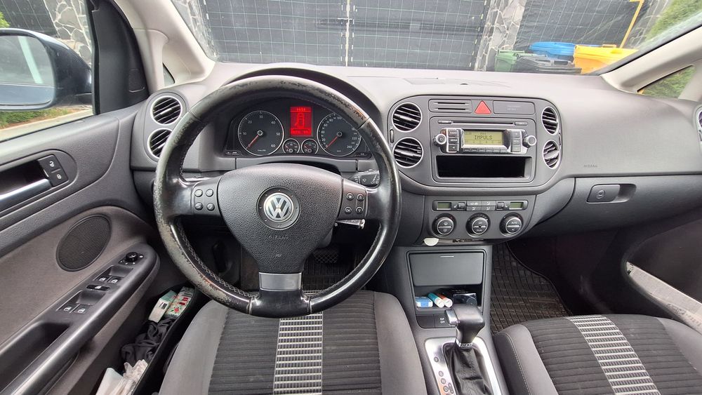 VOLKSWAGEN Golf Plus 2009 — imagine 5