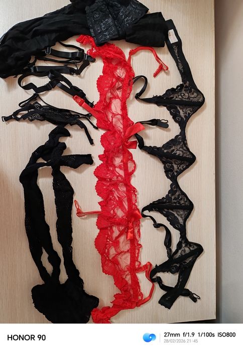 Чулки и их держатели