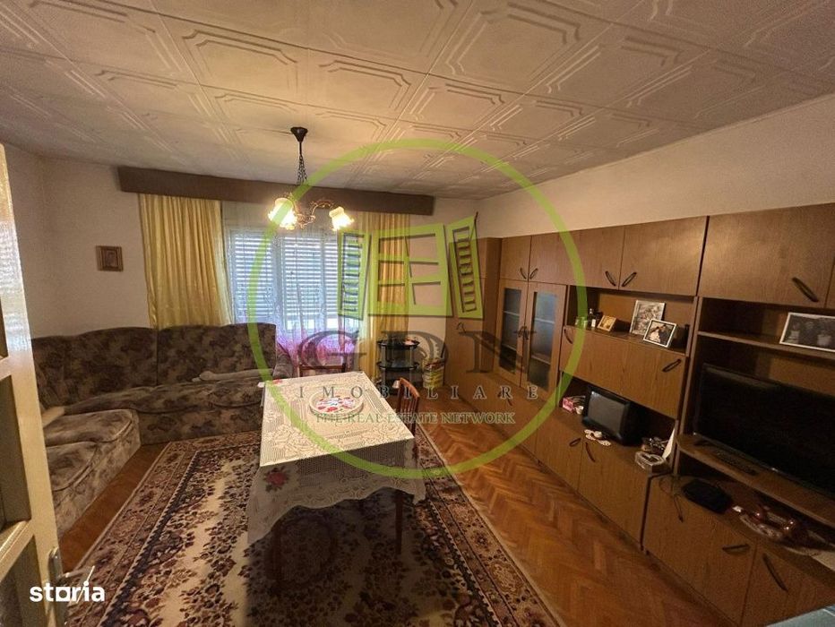 Casa individuala, 6 camere | 2109 mp teren |, Rusi, com. Slimnic, jude