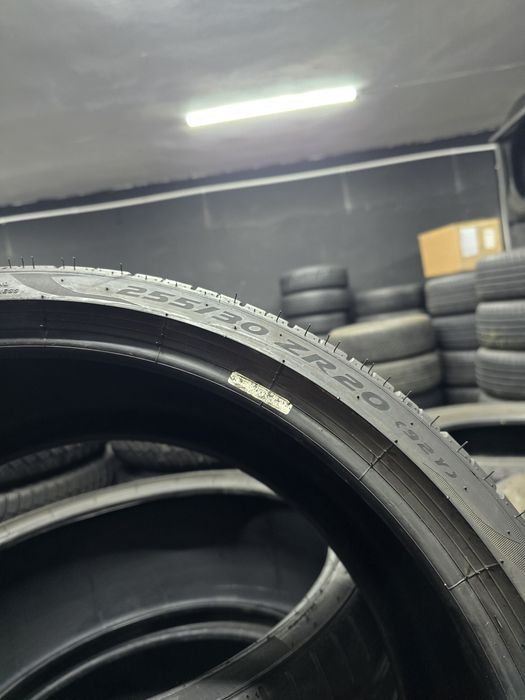 4x 255/30/20 VARA PIRELLI PZERO 2019 Stare excelentă