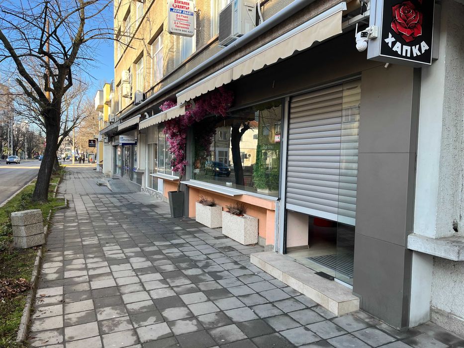 Продава се Магазин в Казанлък - 135 кв.м за 1398 €/кв.м - Снимка #10