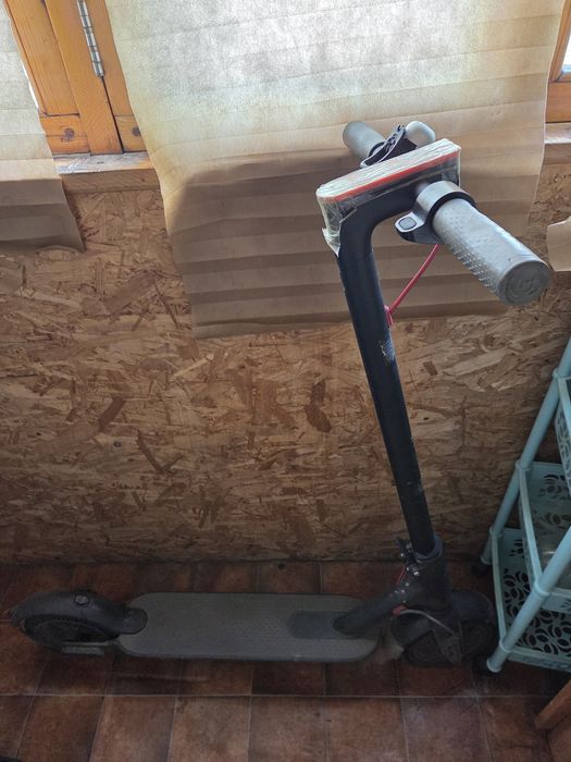 Электро самокат xiaomi m365.