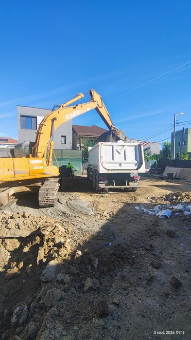 De închiriat Excavator/ Buldoexcavator