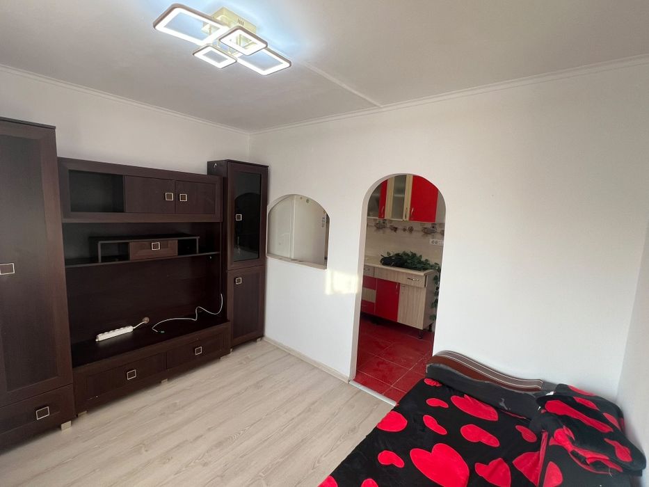 Persoană fizică camera de cămin 2/4 mobilată și utilată 30.900 Euro negociabil