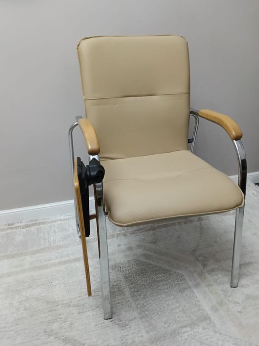 Продам Стул 18000