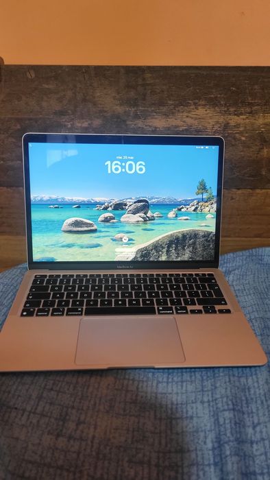 MacBook Air M1 2020