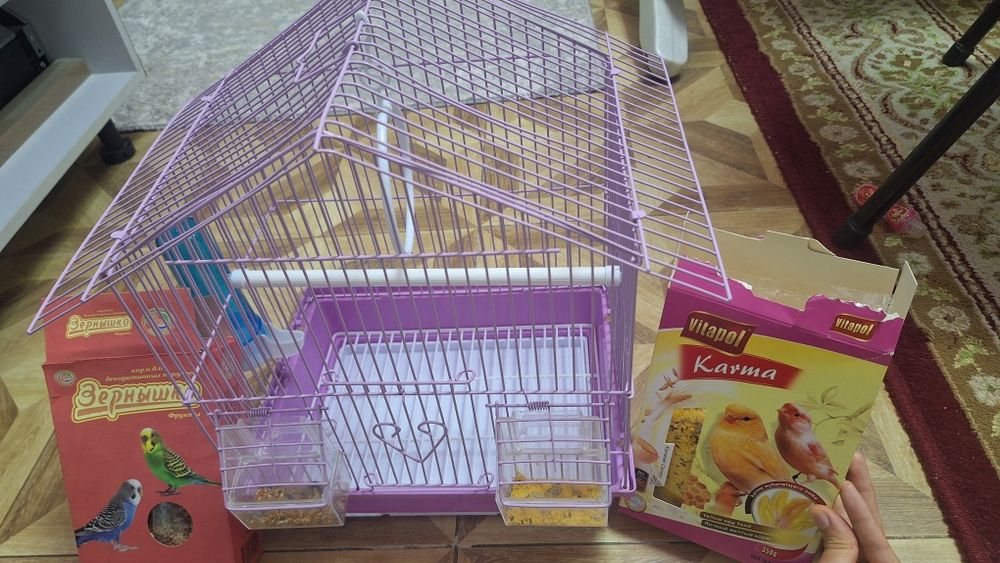 Клетка для папугаев