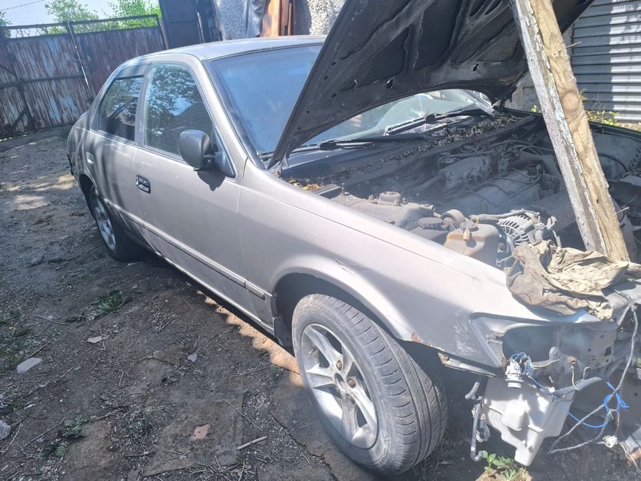 Продам Тoyota camry 20