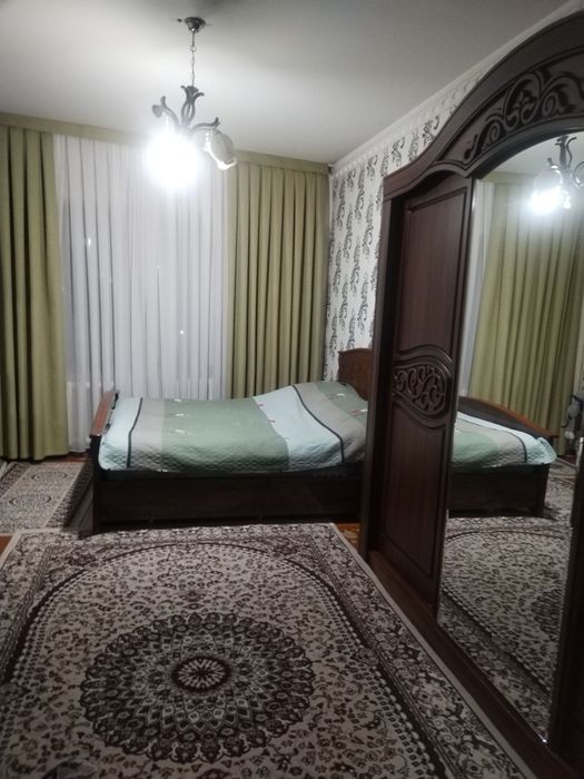 Продам 5-комнатную квартиру на юнусабад 18-квартале