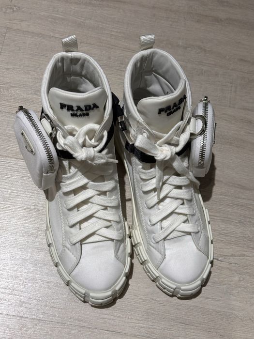 Текстильные кеды Prada