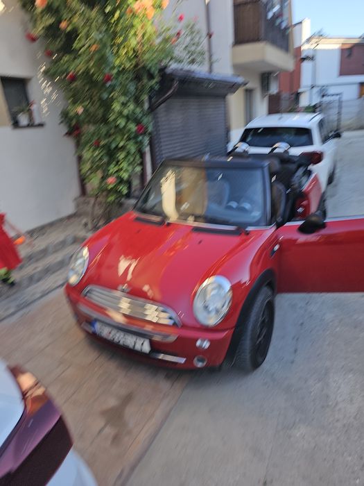 Mini Cooper Decapotabil