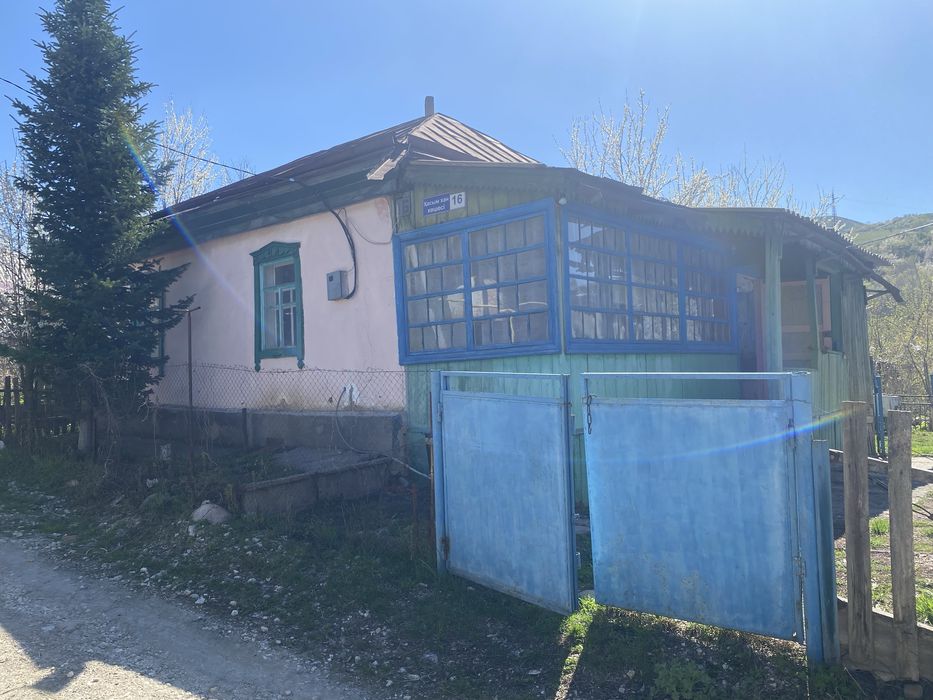 Жер уи сатылады корем десениздер