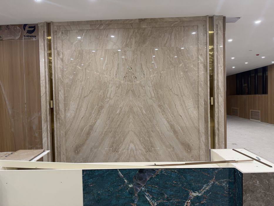 Лестницы перила балясина гранит мрамор травертин